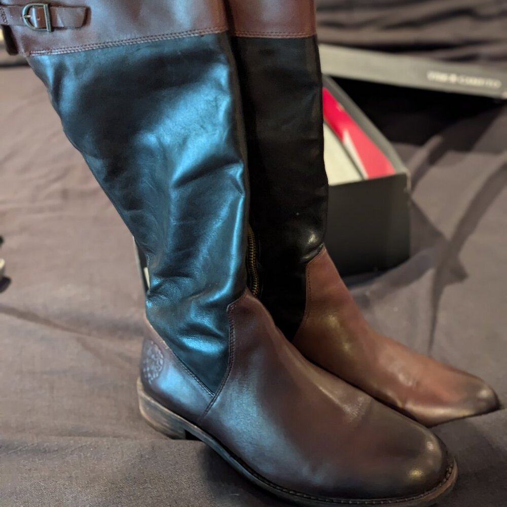 Leather Vince Camuto boots two-tone cognac black